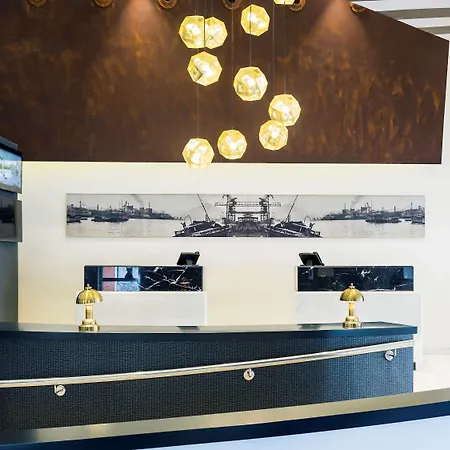 Hotel Mercure Jardines De Albia
