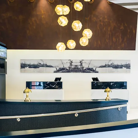 Готель Mercure Jardines De Albia Більбао