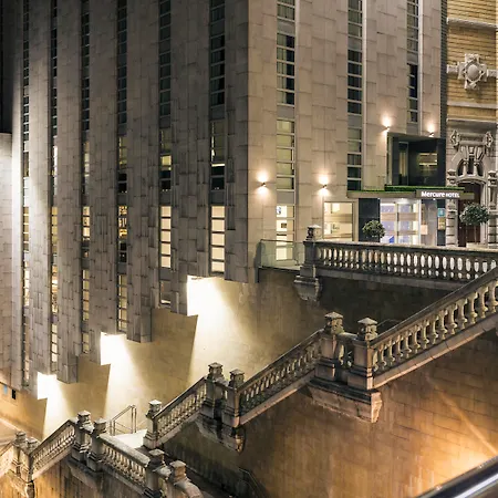 Готель Mercure Jardines De Albia