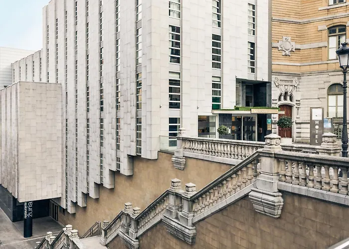 Mercure Jardines De Albia Hotell