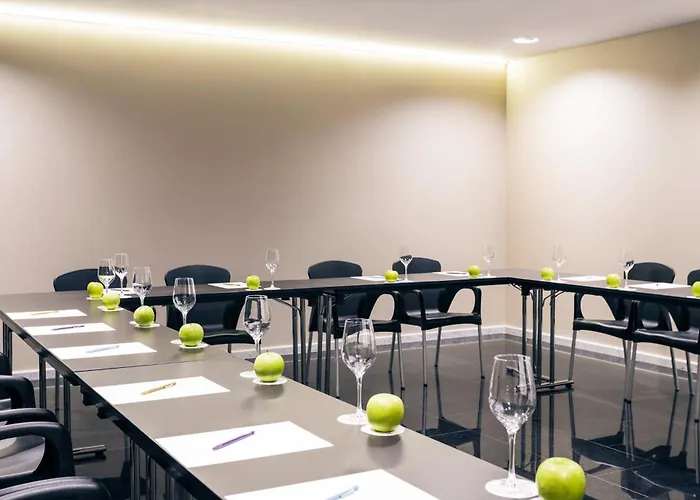 Hotell Mercure Jardines De Albia