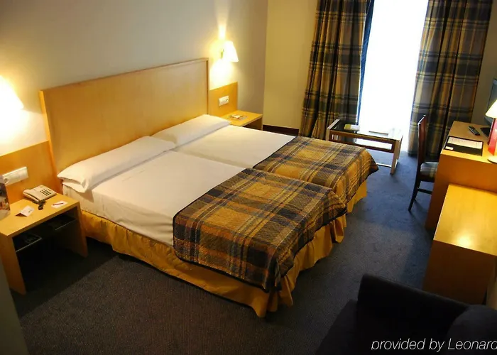 Hotell Mercure Jardines De Albia