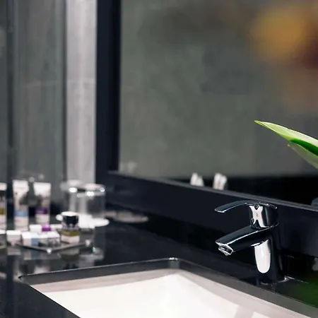 מלון Mercure Jardines De Albia בילבאו