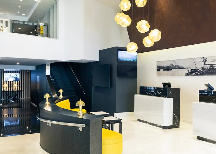 Mercure Jardines De Albia Більбао