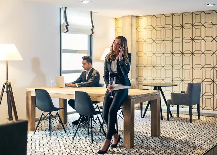 Hotel Mercure Jardines De Albia