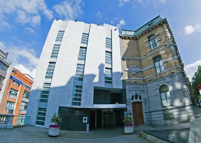 Mercure Jardines De Albia 4*