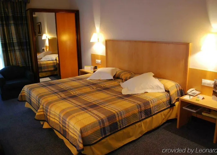 美居加迪纳斯德艾碧亚酒店