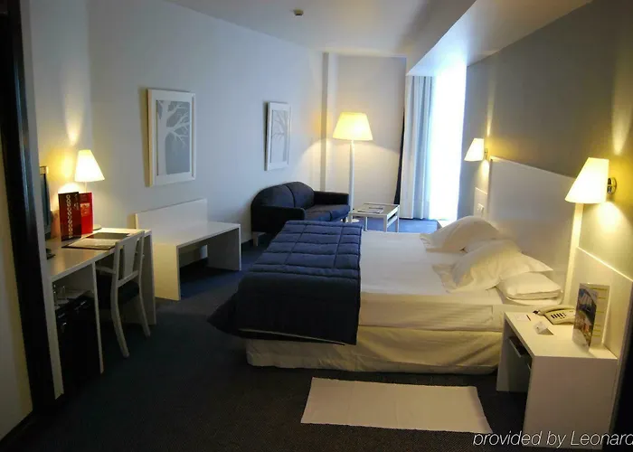 Mercure Jardines De Albia Готель 4*