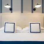 Mercure Jardines De Albia Hotel 4*
