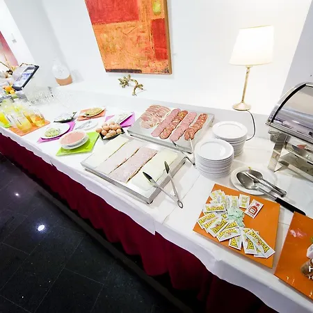 美居加迪纳斯德艾碧亚酒店 4* 毕尔巴鄂