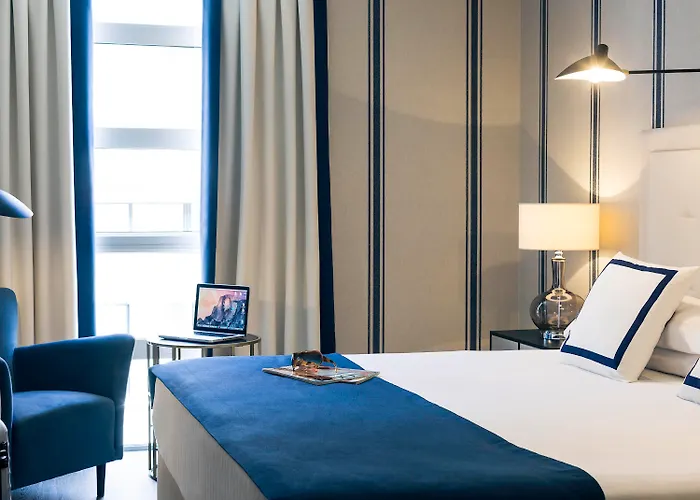 Mercure Jardines De Albia Більбао