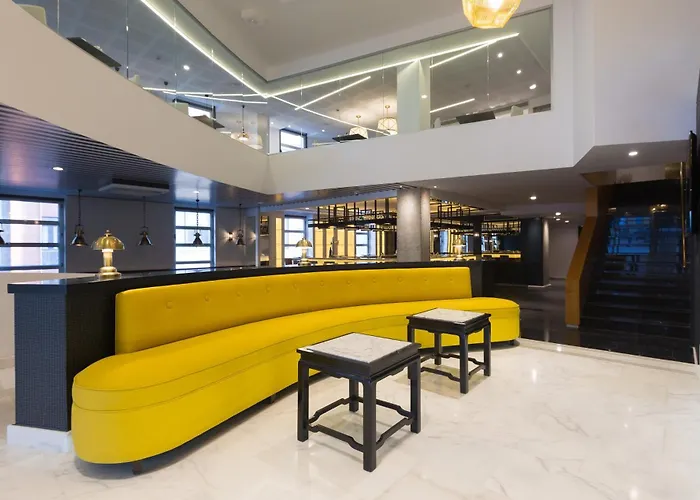 Mercure Jardines De Albia Більбао